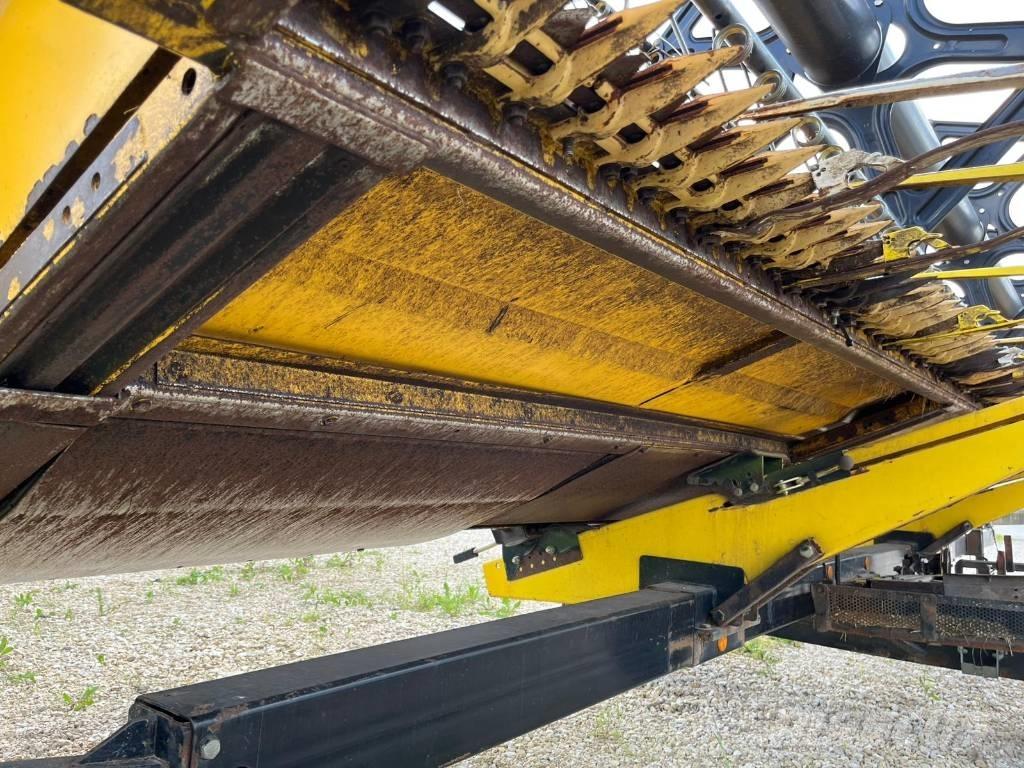 New Holland CX 860 Skördetröskor