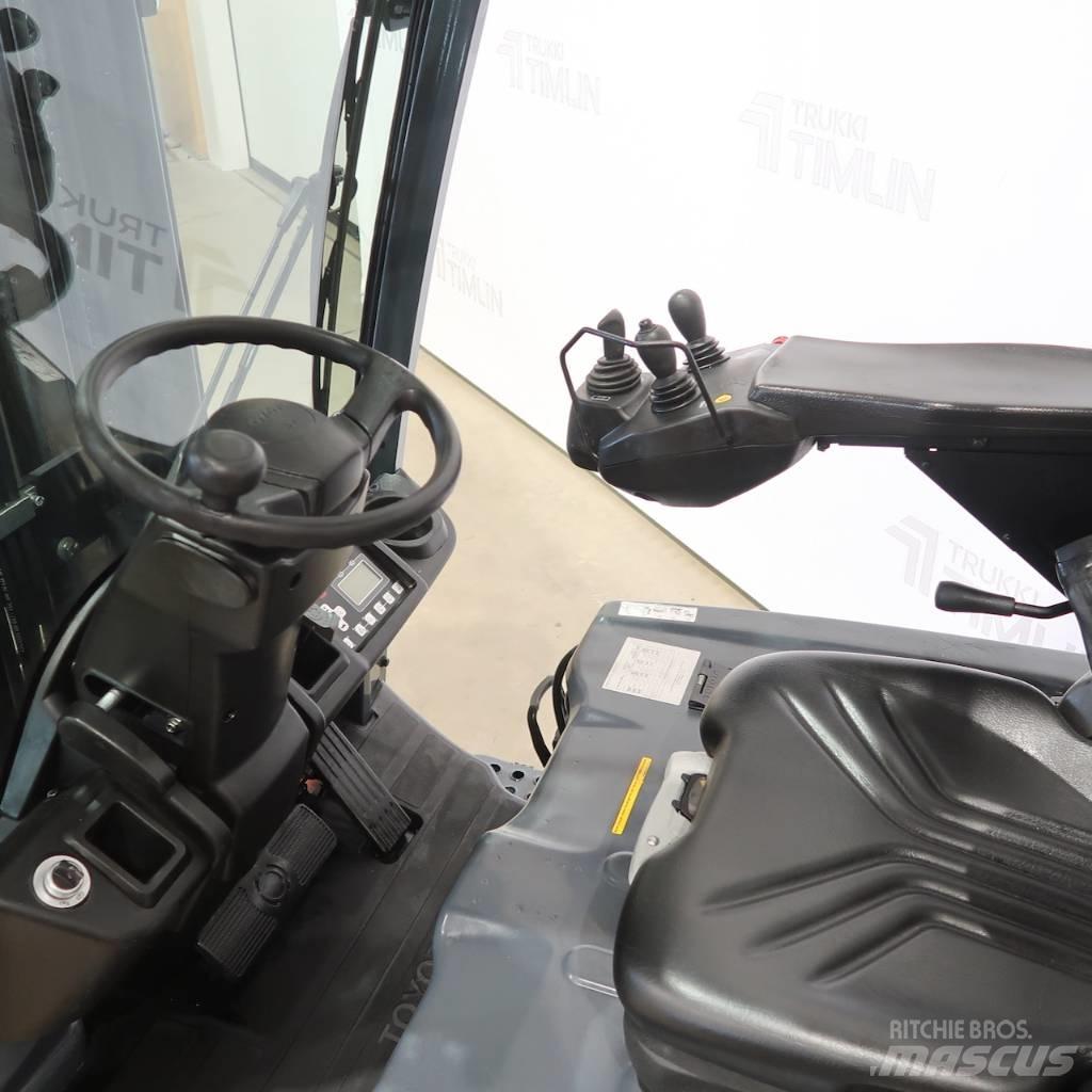 Toyota 8FBE18T Elmotviktstruckar