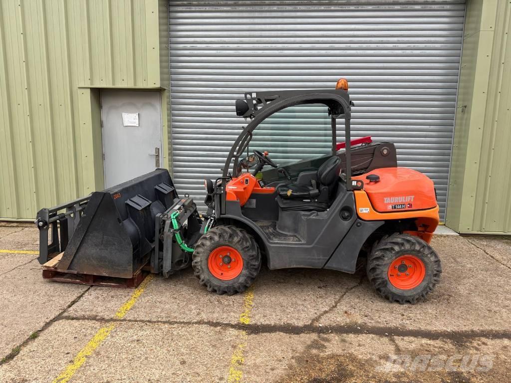 Ausa T 144 H Teleskoplastare