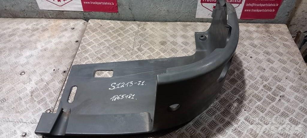 Scania R440  1923745 Hytter och interiör