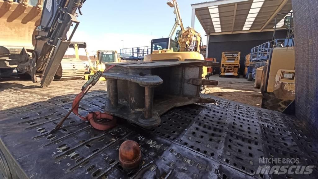 Volvo EC 140 E Bandgrävare
