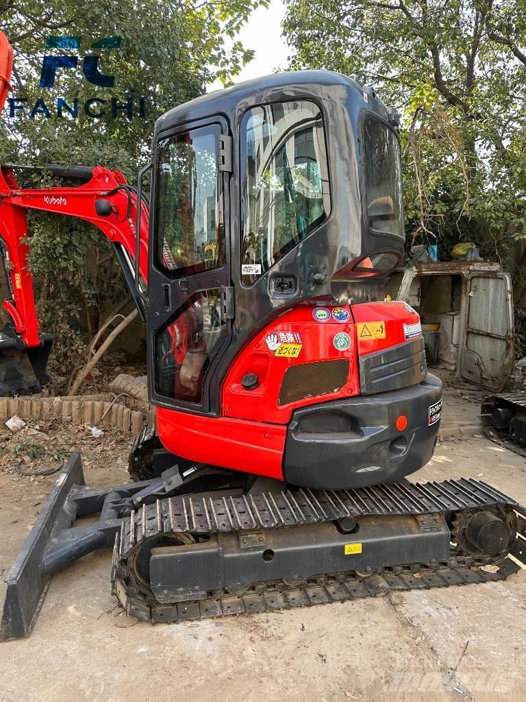 Kubota U 35 Bandgrävare