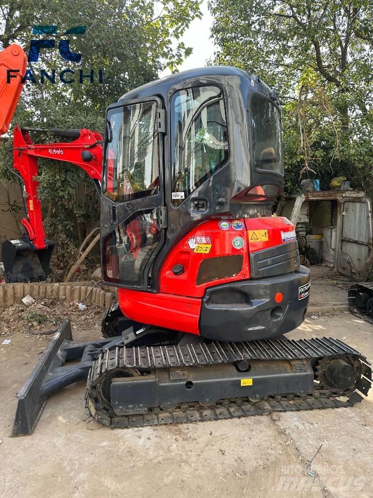 Kubota U 35 Bandgrävare
