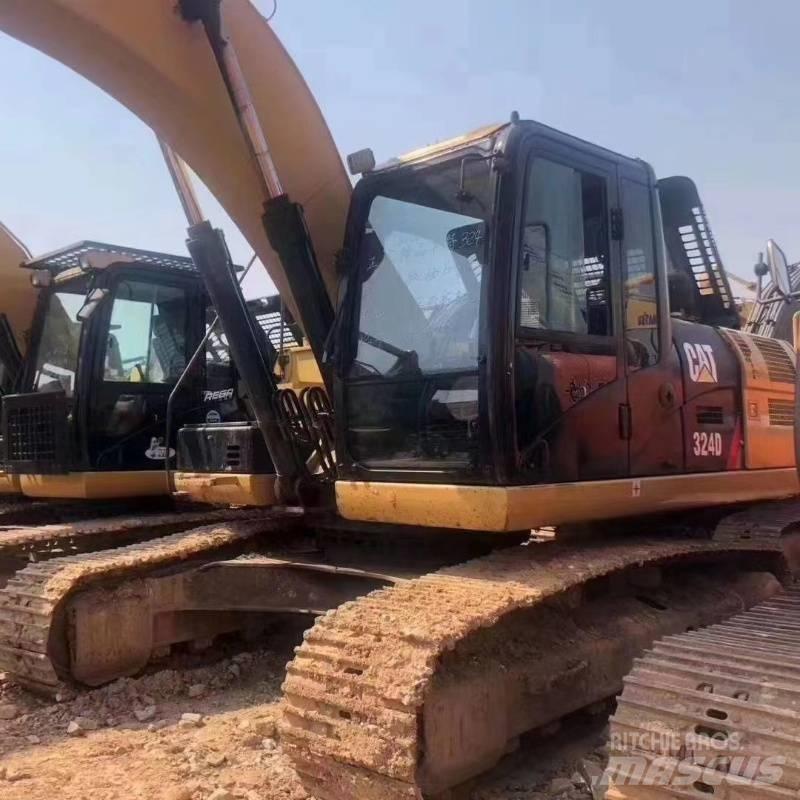 CAT 324 Bandgrävare