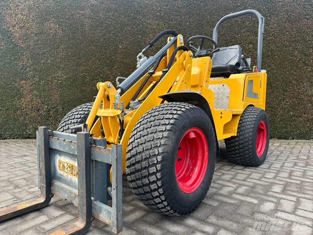 Knikmops KM 130 Kompaktlastare