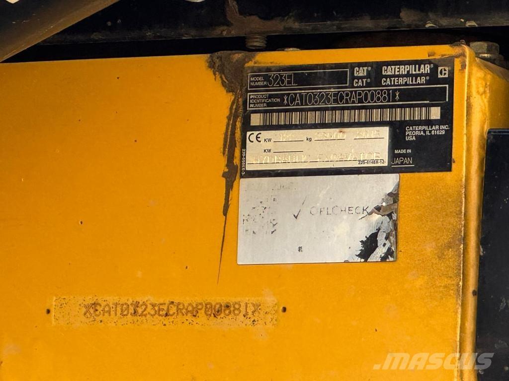 CAT 323EL Bandgrävare