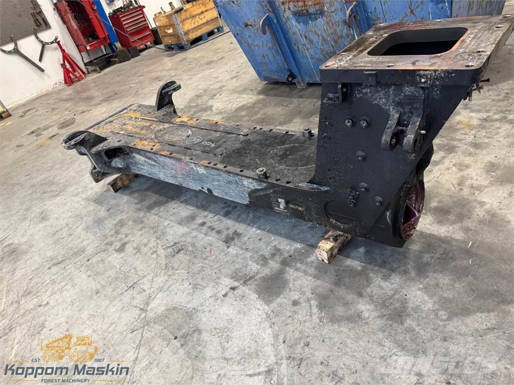 Komatsu 855 Redskap till skogsmaskiner