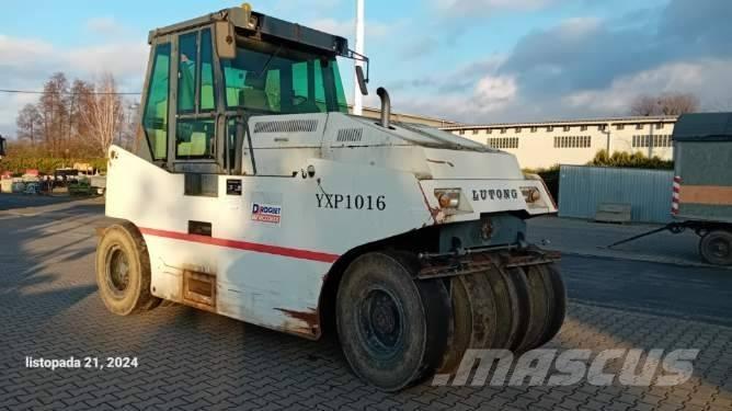 Lutong LTP 1016 Pneumatiska Hjulvältar