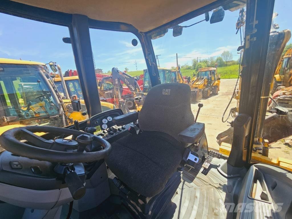 CAT 428 E Grävlastare