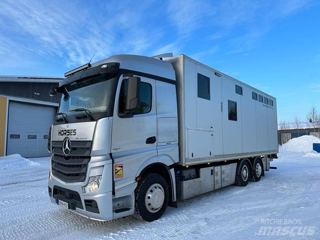 Mercedes-Benz Actros Djurtransporter