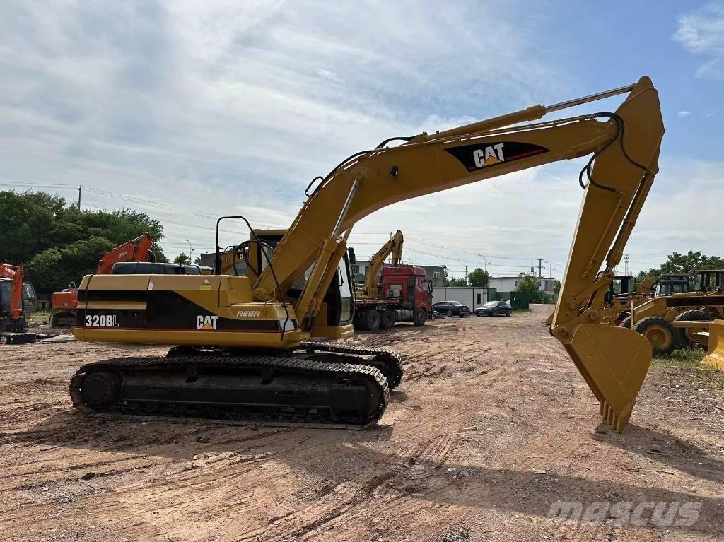 CAT 320 B Bandgrävare