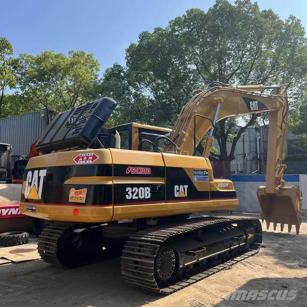 CAT 320 B Bandgrävare