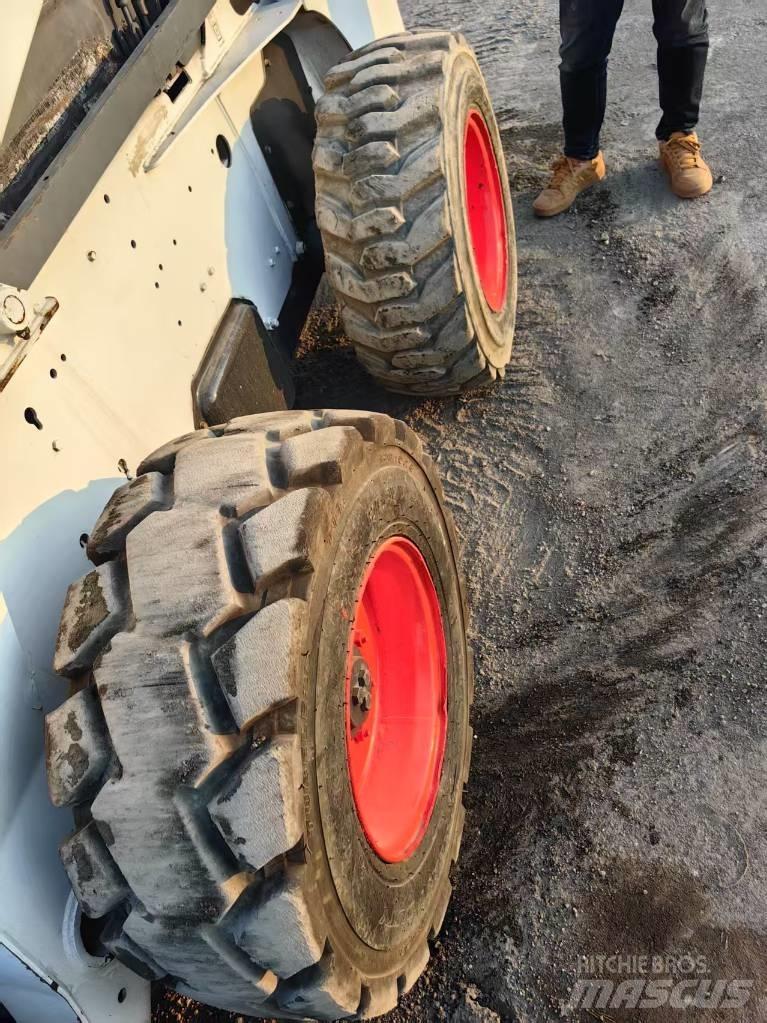 Bobcat S 300 Kompaktlastare