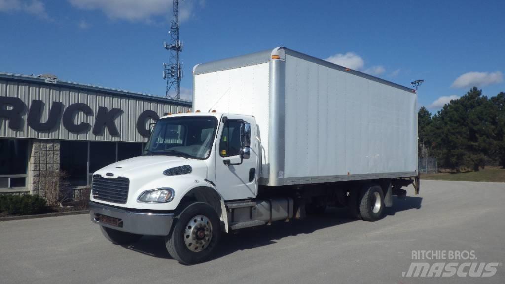 Freightliner M2 106 Skåpbilar