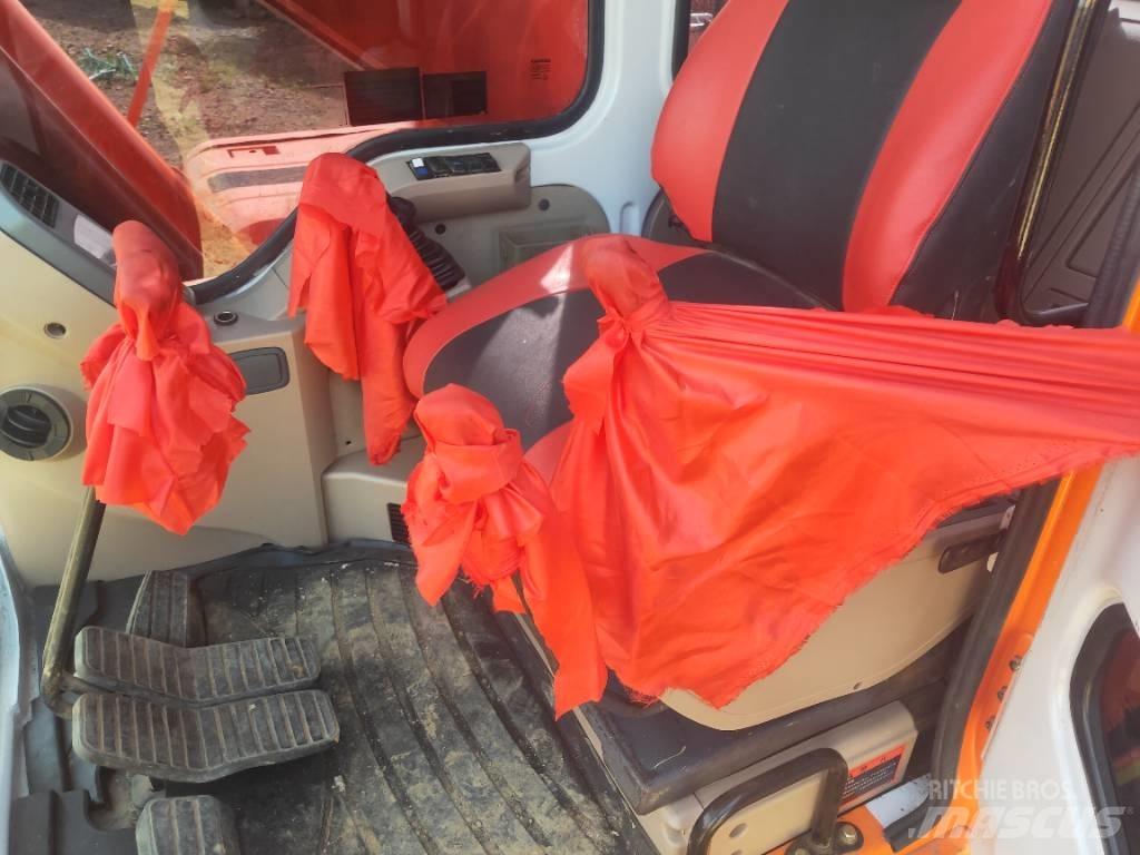 Doosan DH220LC-7 Bandgrävare