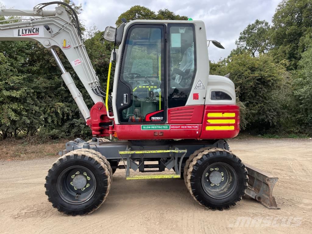 Takeuchi TB 295 W Hjulgrävare