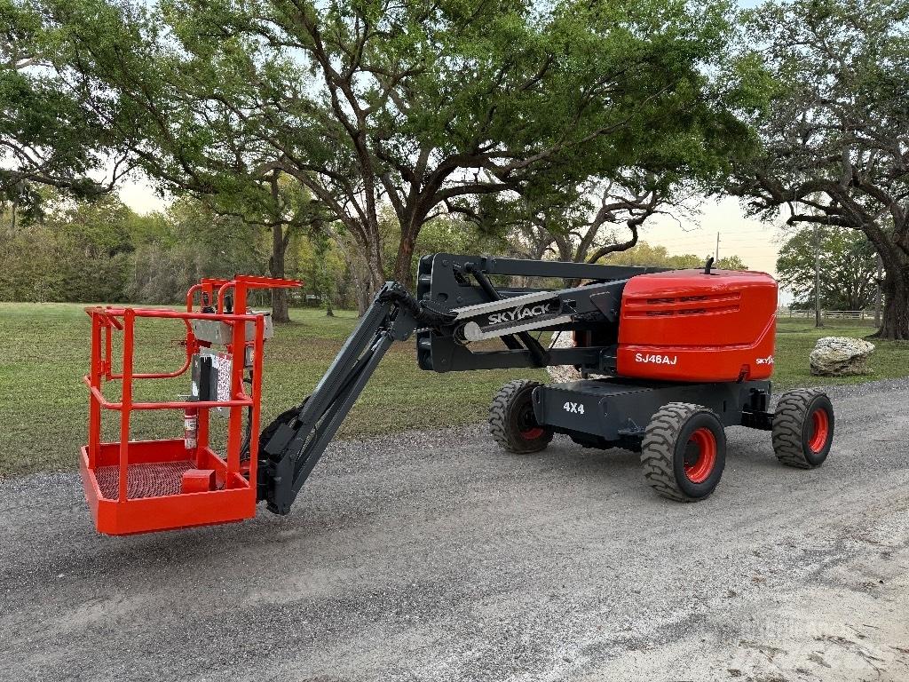 SkyJack SJ 46 AJ Bomliftar