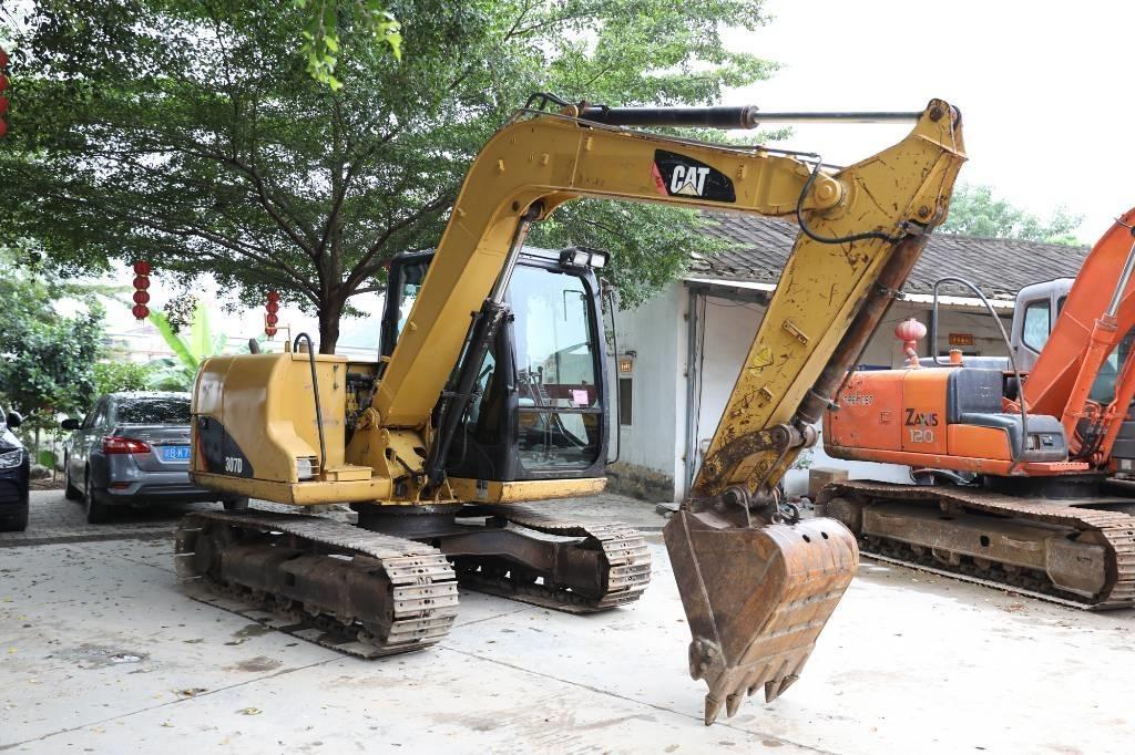 CAT 307 D Bandgrävare