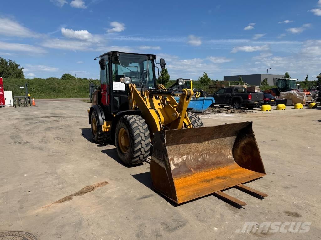 CAT 906M Hjullastare
