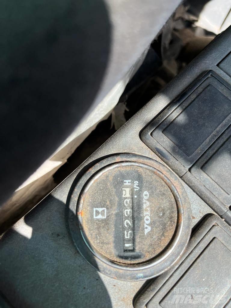 Volvo EC 700 B LC Bandgrävare