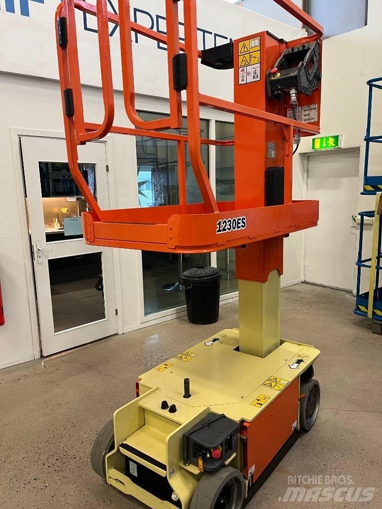 JLG 1230 ES Saxliftar