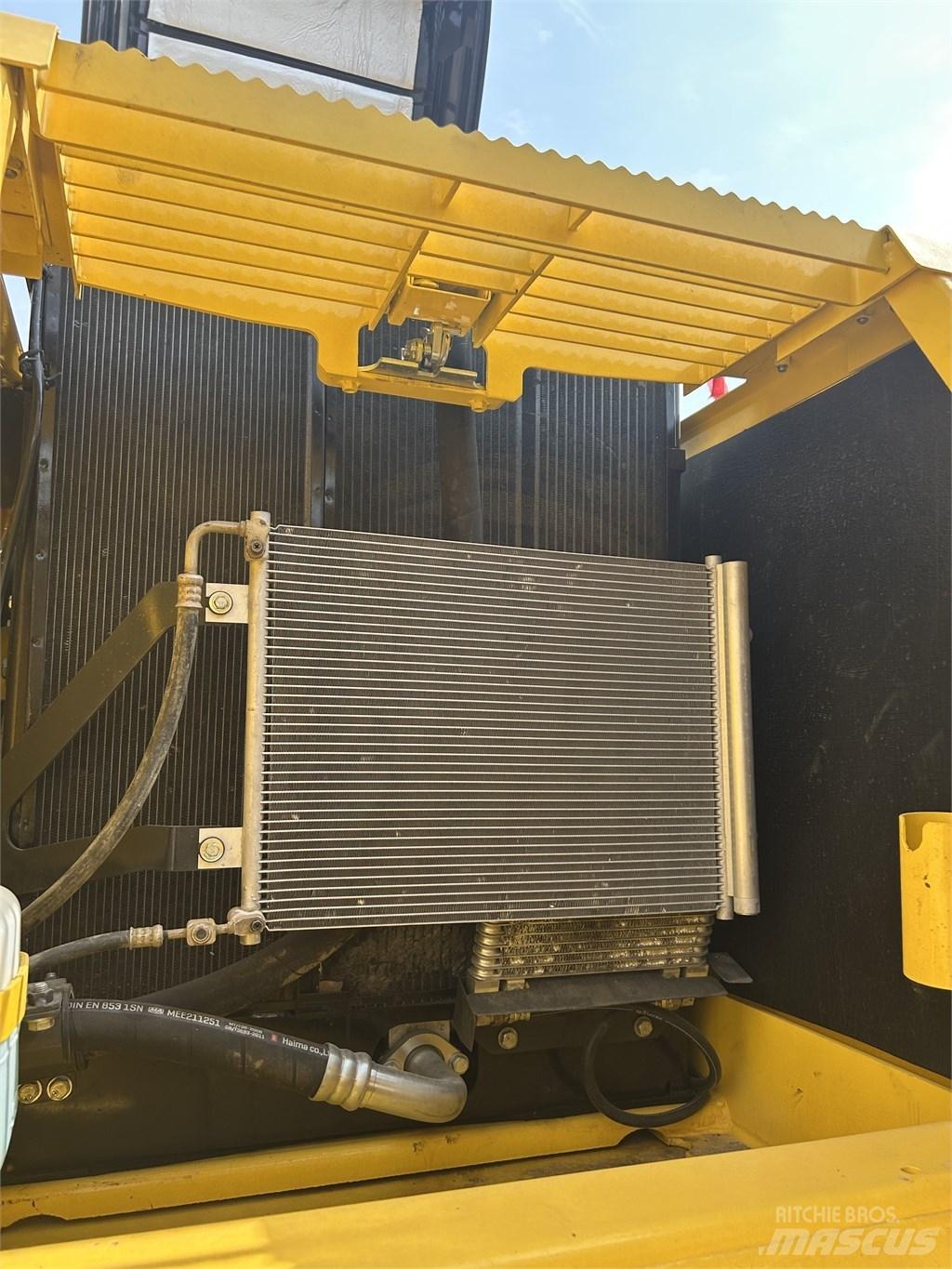 Komatsu PC 240 LC Bandgrävare