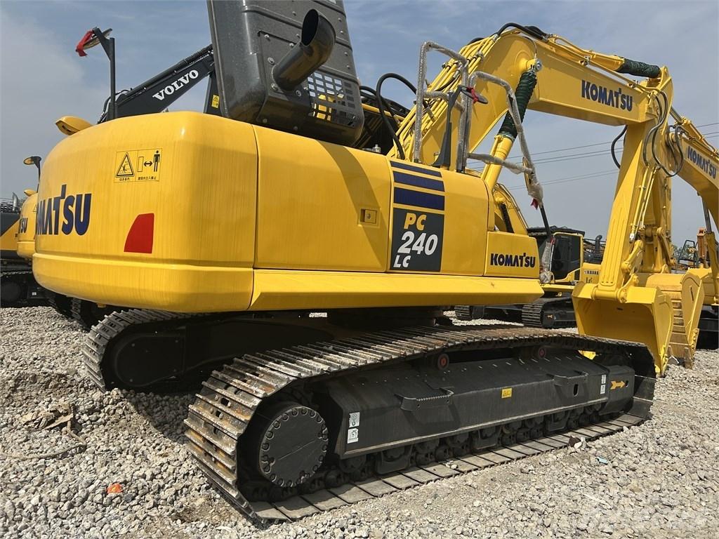Komatsu PC 240 LC Bandgrävare