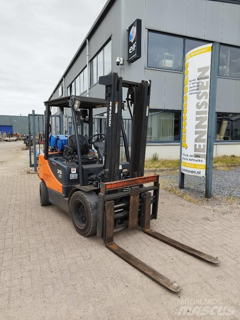 Doosan G35 C-5 Gasolmotviktstruckar