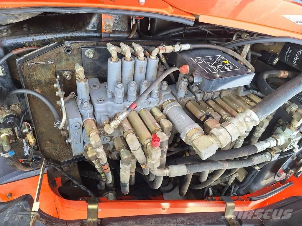 Kubota KX080 Midigrävmaskiner 7t - 12t