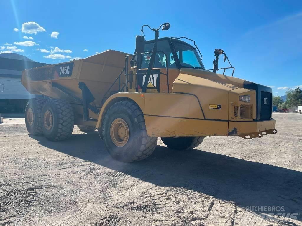 CAT 745 C Midjestyrd dumper