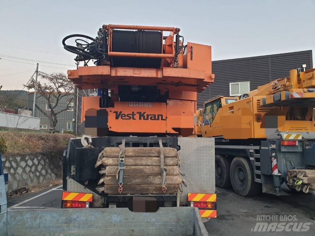 Demag AC 200 Allterrängkranar