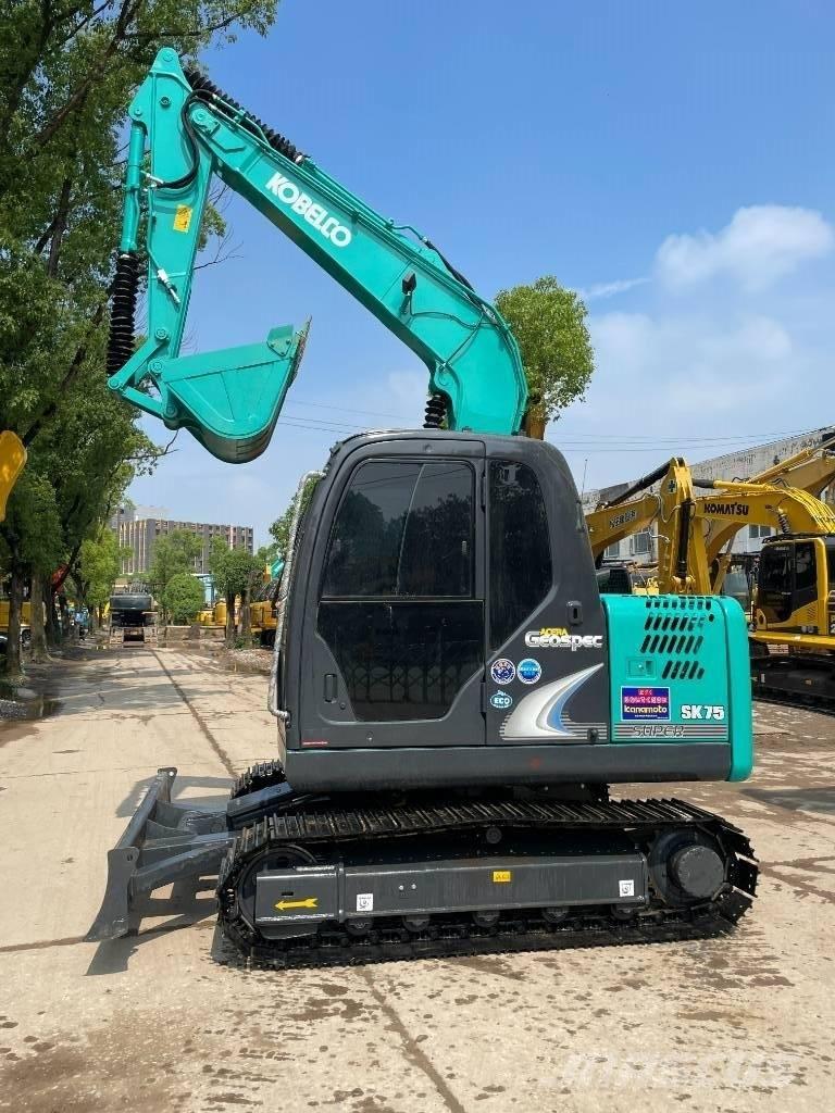 Kobelco SK 75 Minigrävare < 7t