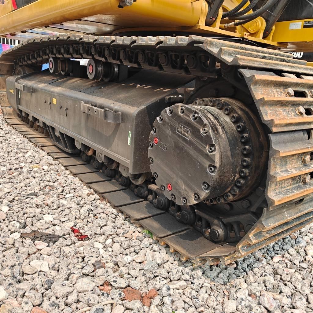CAT 336D2 Bandgrävare