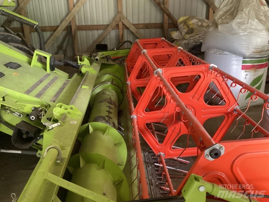 CLAAS Avero 160 Skördetröskor