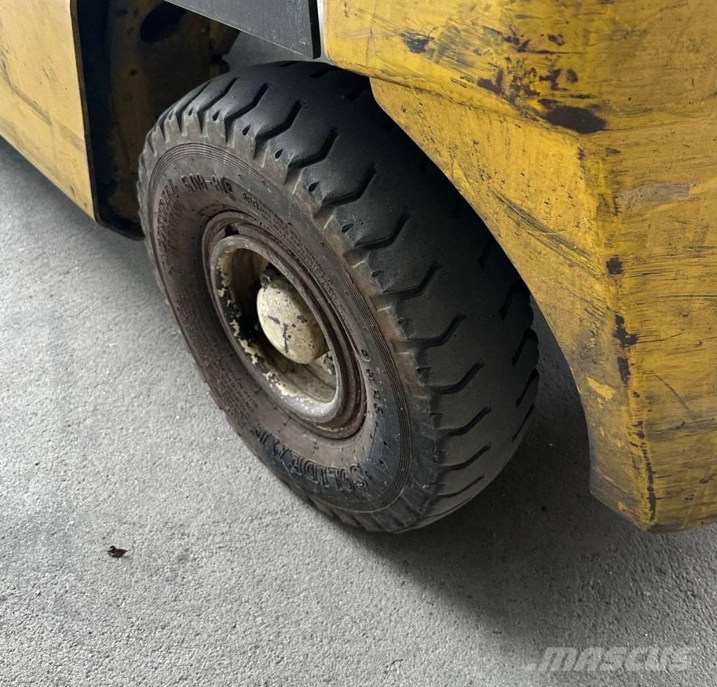Yale GLP 16 AF Gasolmotviktstruckar