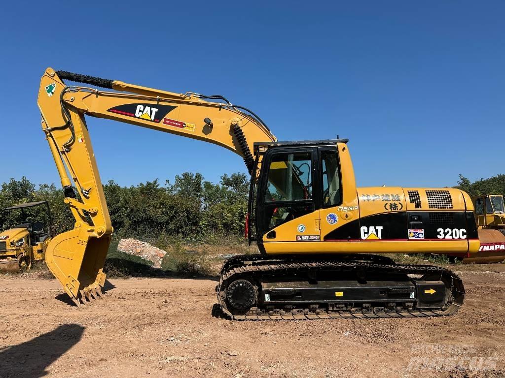 CAT 320 C Bandgrävare