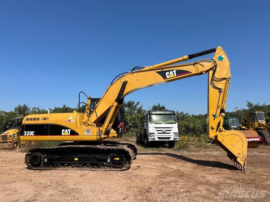 CAT 320 C Bandgrävare