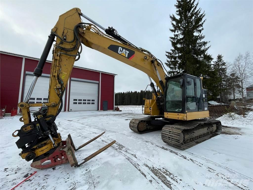 CAT 325 F LCR Bandgrävare