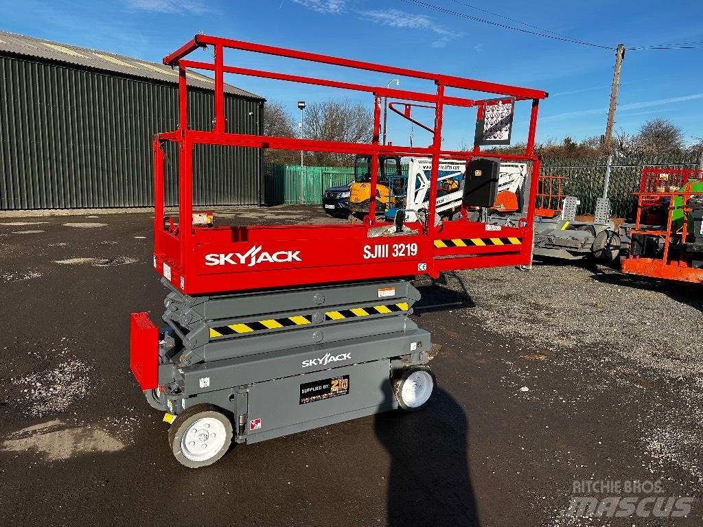 SkyJack SJ 3219 Saxliftar