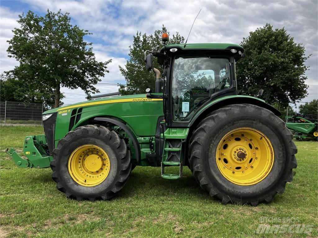 John Deere 8285R Traktorer