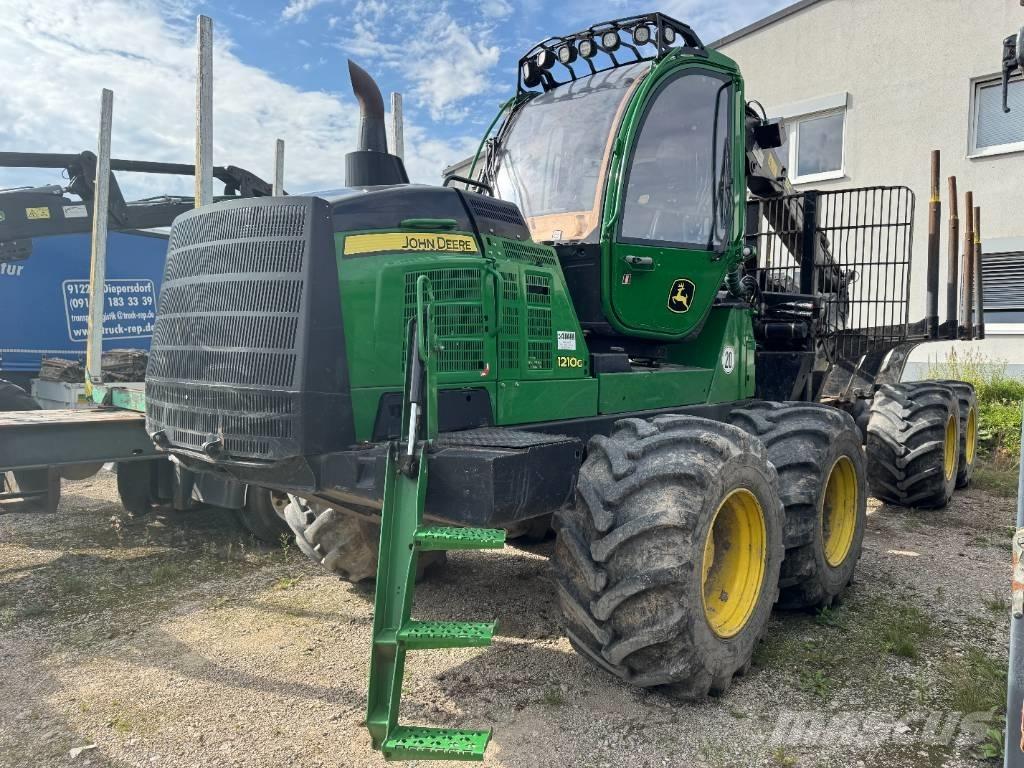 John Deere 1510 G Skotare