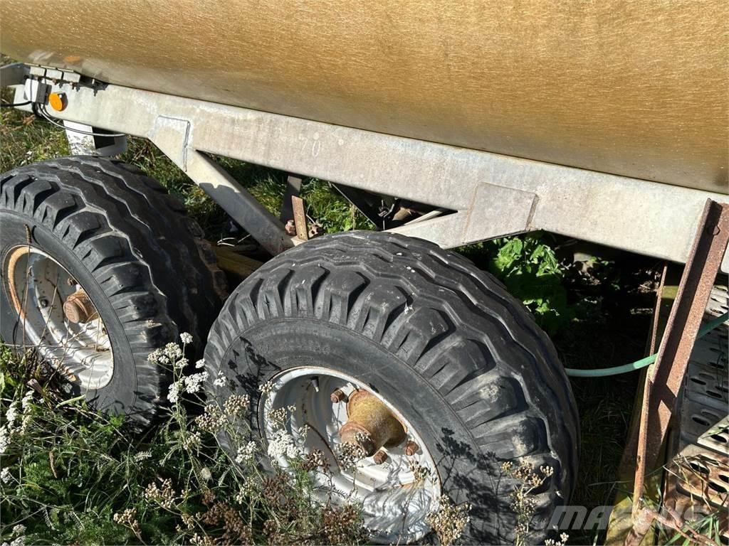 Chemo 310/65 Tanktrailer