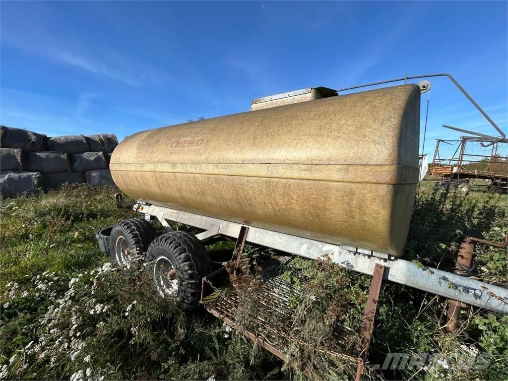 Chemo 310/65 Tanktrailer