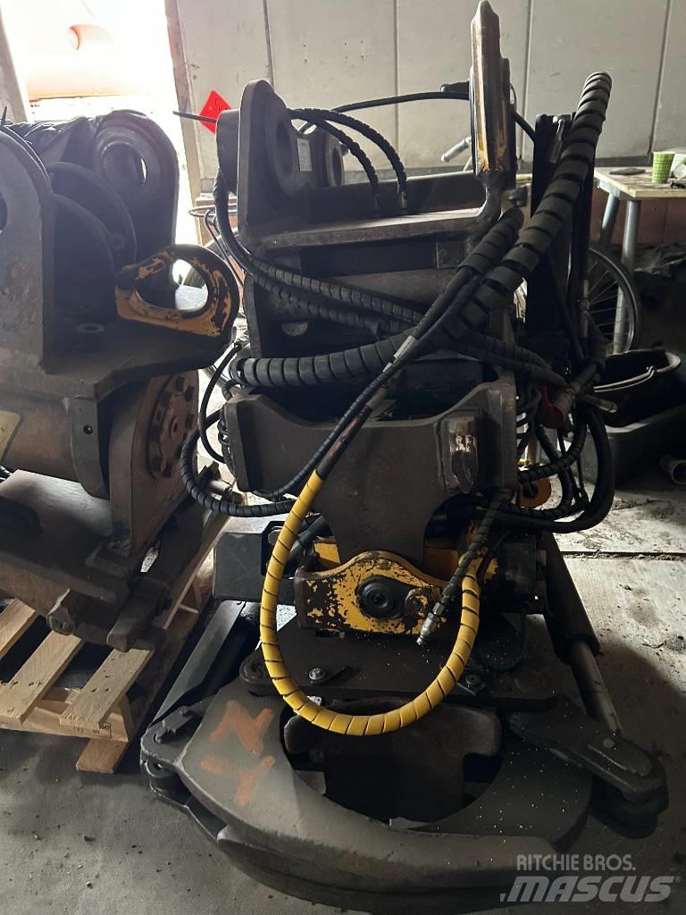 Engcon EC 214 Tiltrotator