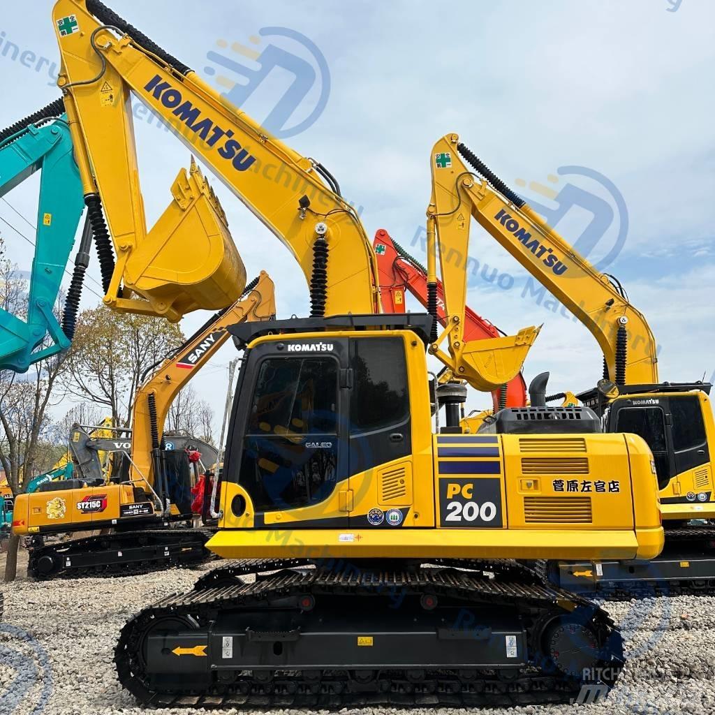 Komatsu PC200-8 Bandgrävare