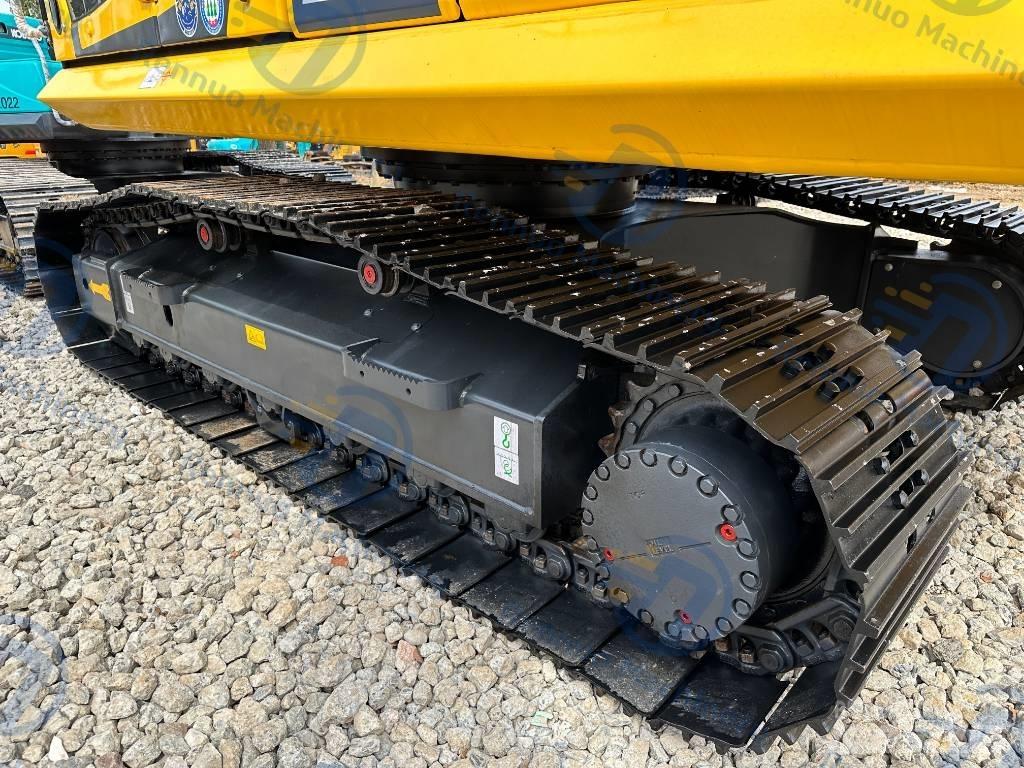 Komatsu PC200-8 Bandgrävare