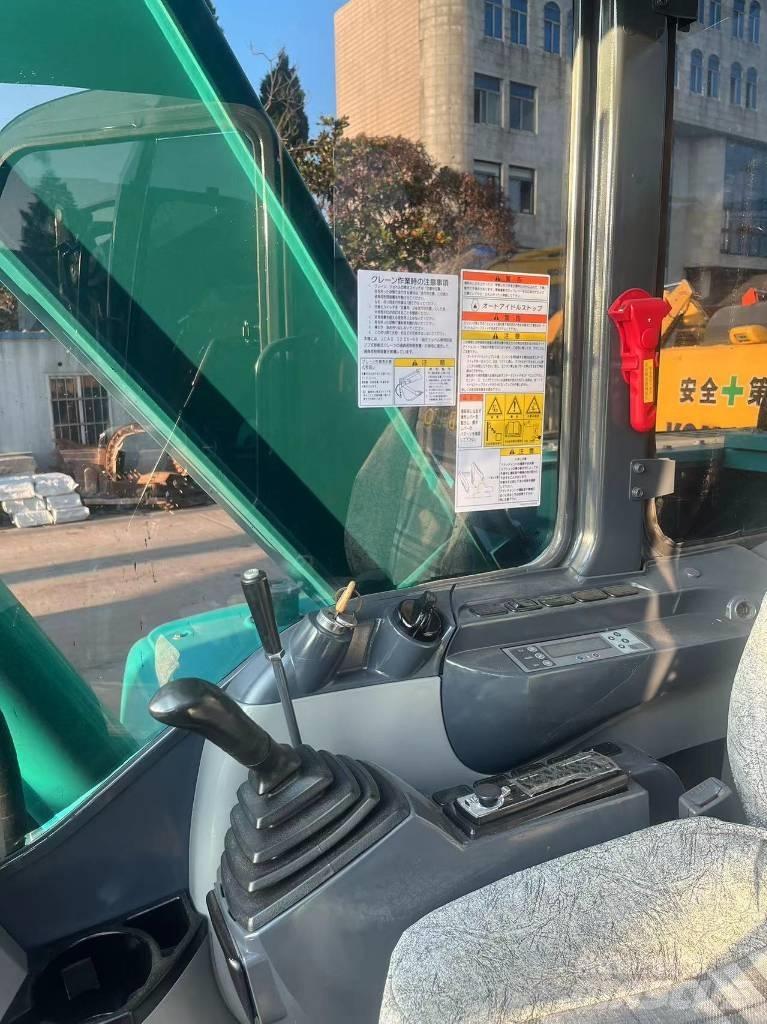 Kobelco SK75-8 Bandgrävare
