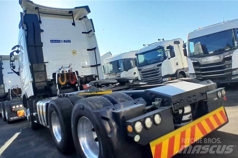 Volvo FH 440 Övriga bilar