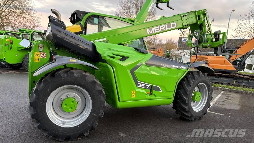 Merlo TF 35.7-140 Teleskoplastare