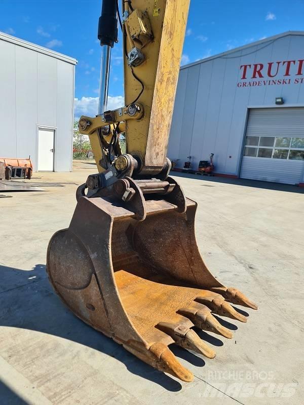 CAT 329 E LN Bandgrävare